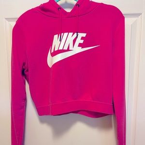 COPY - Med Nike Cropped hoodie